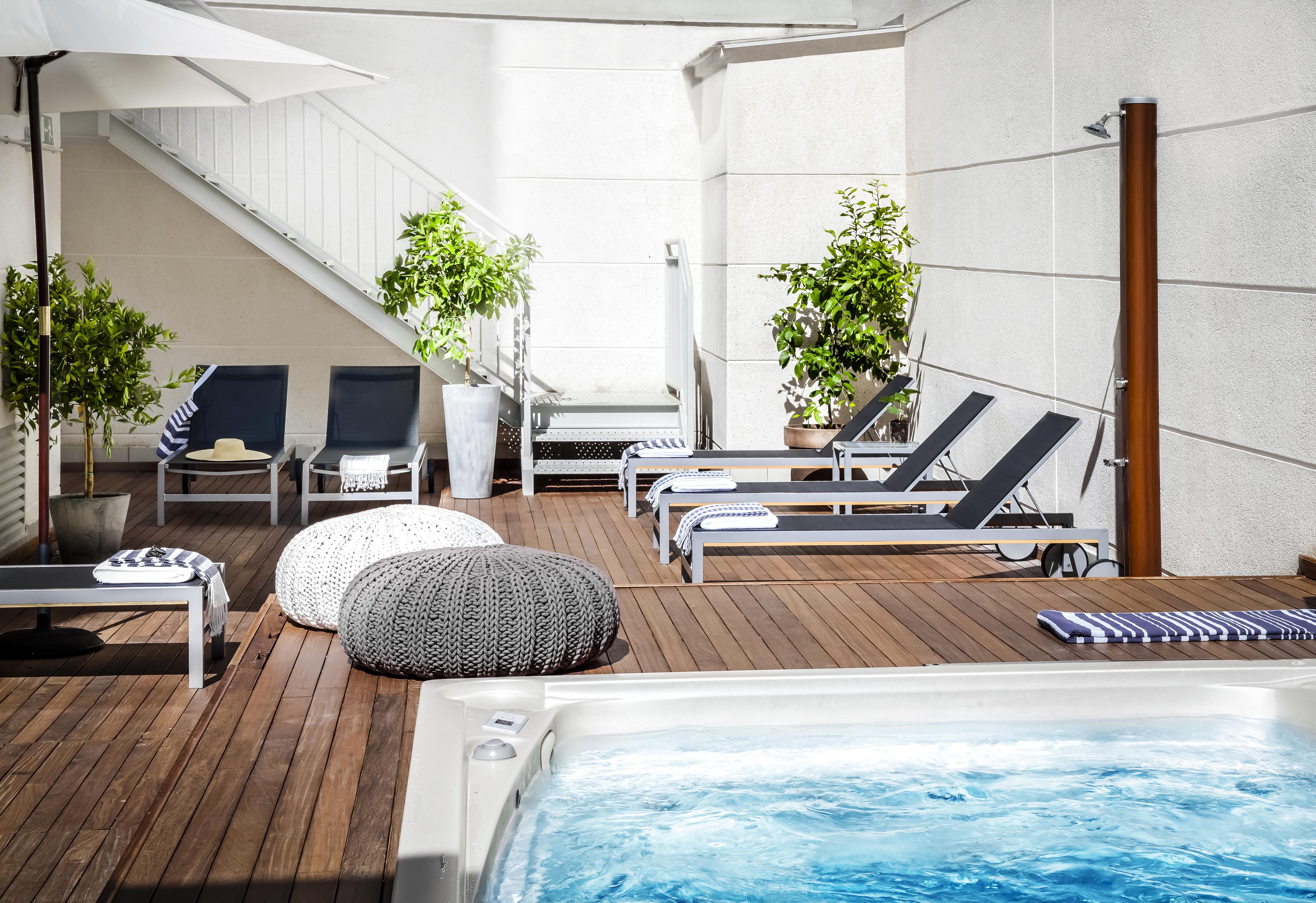 Eric Voekel Boutique Apartments - Atocha Suites Madri Exterior foto